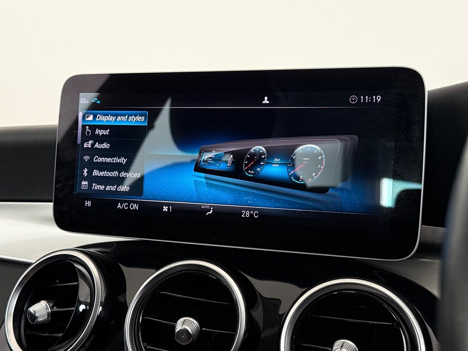 Used Mercedes-Benz C Class 2020 for sale - 76899646: Photo 34