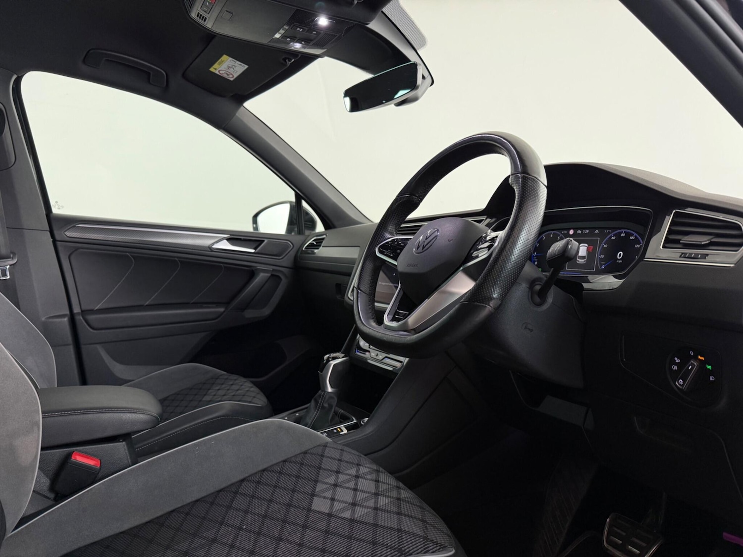 Used Volkswagen Tiguan 2022 for sale - 77259550: Photo 17