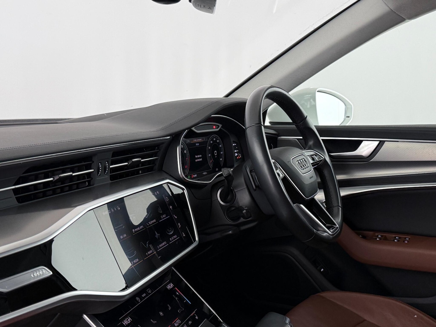 Used Audi A6 Saloon 2022 for sale - 77222563: Photo 16