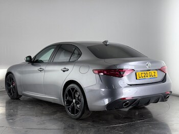 Used Alfa Romeo Giulia 2020 for sale - 77217024: Photo