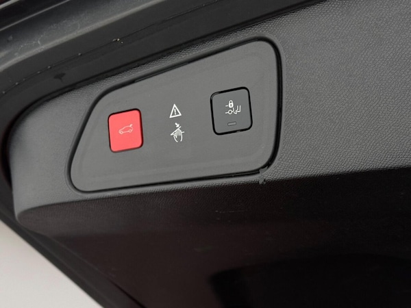 Used Peugeot 3008 2020 for sale - 76216812: Photo 14