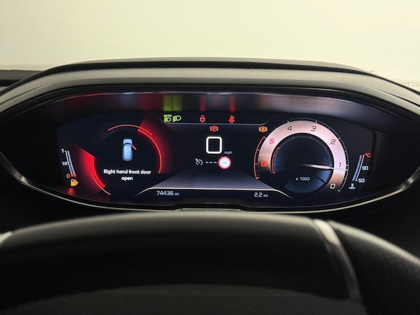 Used Peugeot 3008 2020 for sale - 76216812: Photo 26