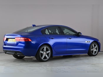 Used Jaguar XE 2018 for sale - 78223976: Photo