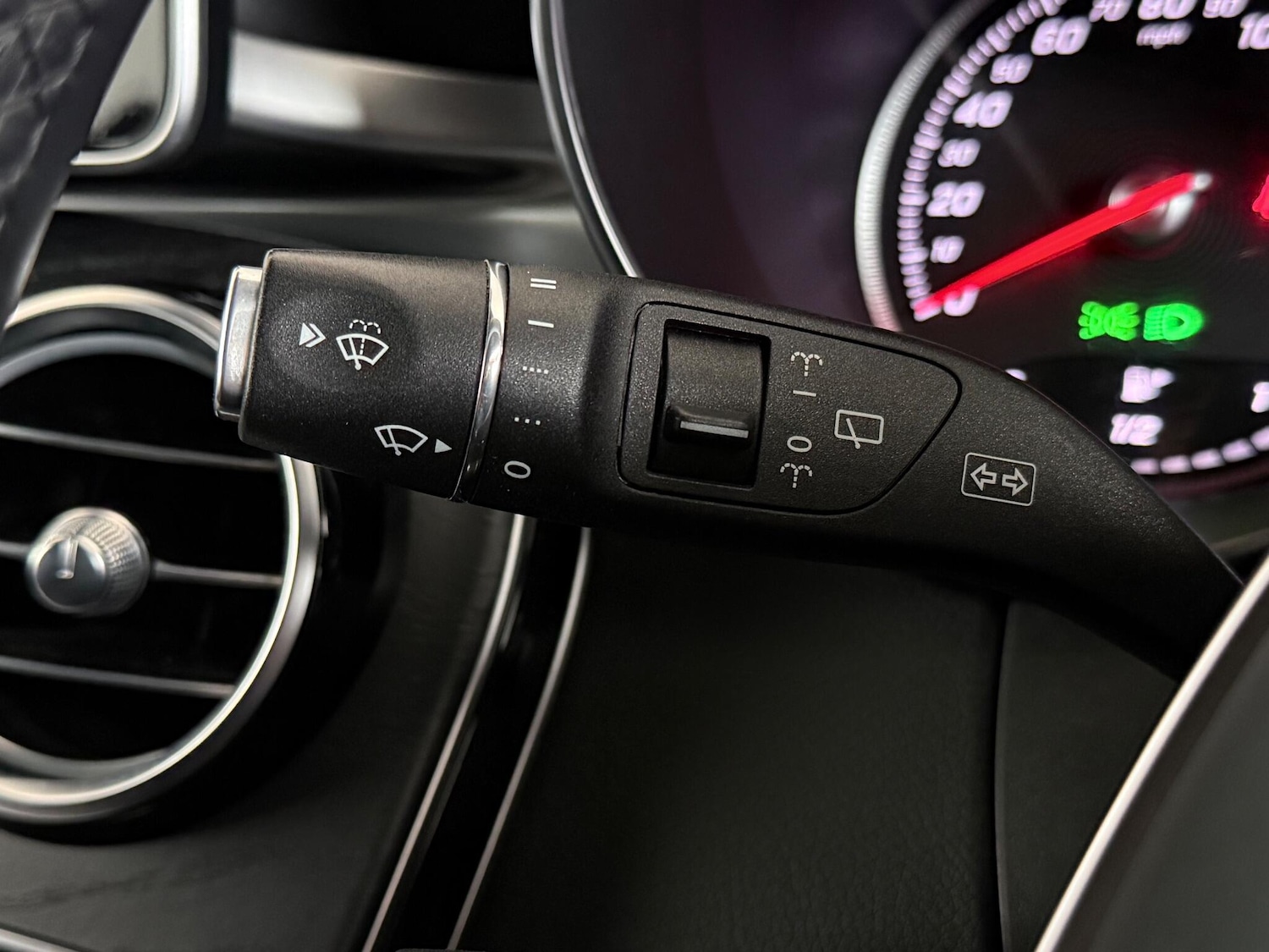 Used Mercedes-Benz GLC 2017 for sale - 77246356: Photo 25