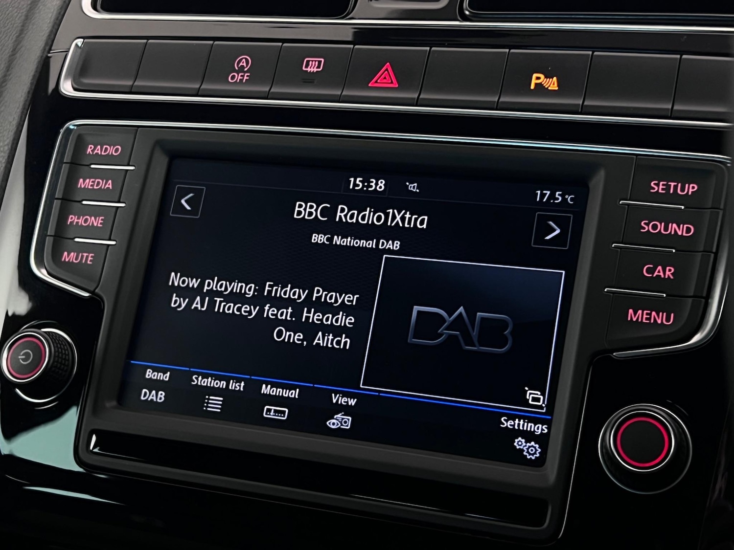 Used Volkswagen Polo 2017 for sale - 76689872: Photo 32