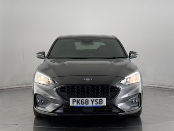 Used Ford Focus 2018 for sale - 77066802: Photo