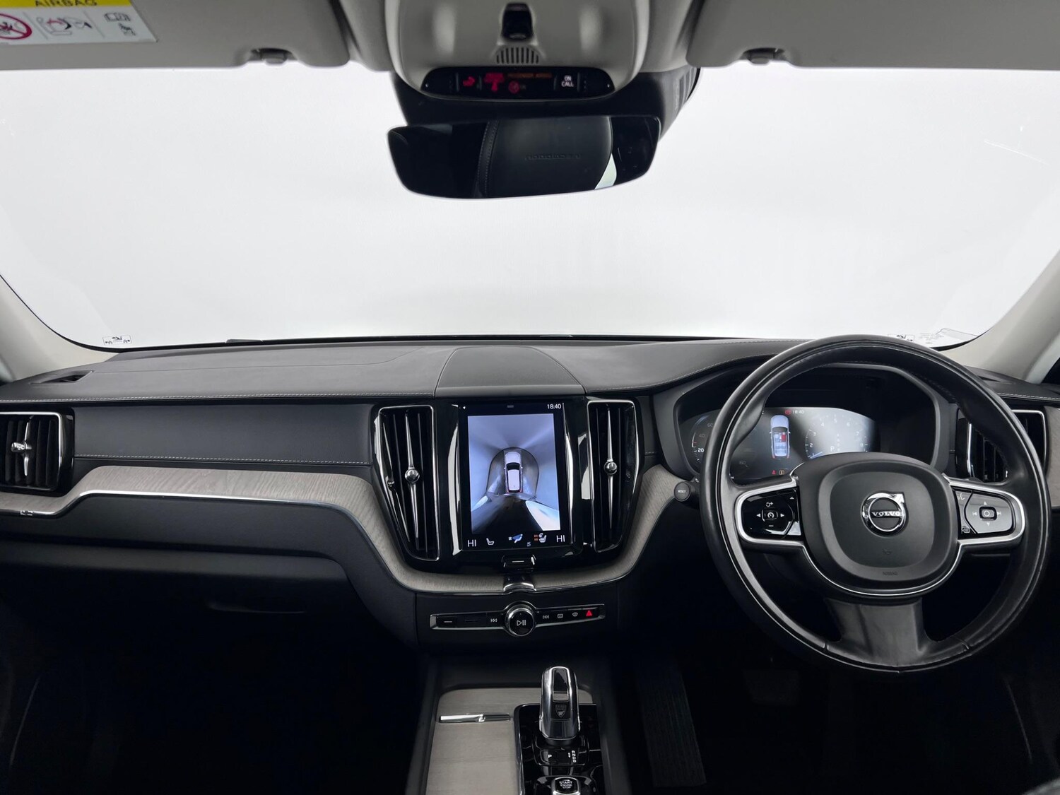 Used Volvo XC60 2017 for sale - 77902225: Photo 13