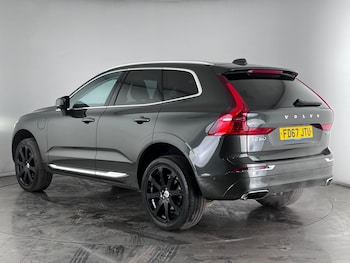 Used Volvo XC60 2017 for sale - 77902225: Photo
