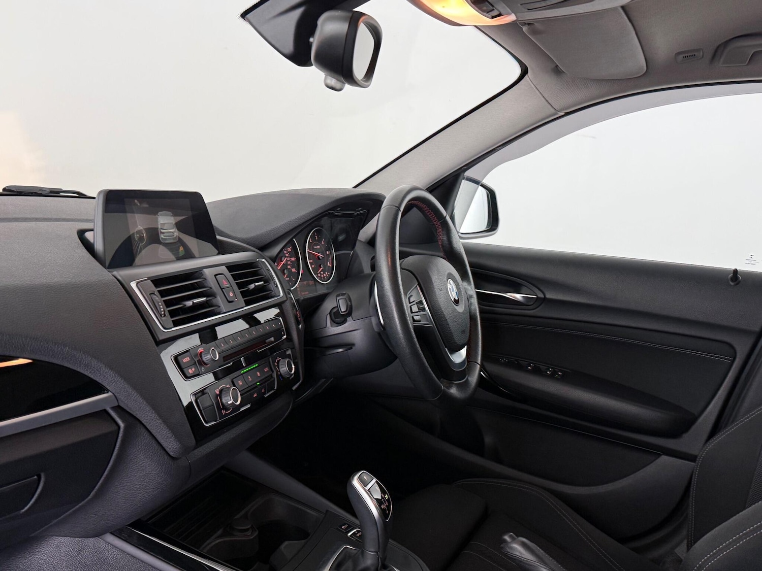 Used BMW 1 Series 2017 for sale - 77029777: Photo 17