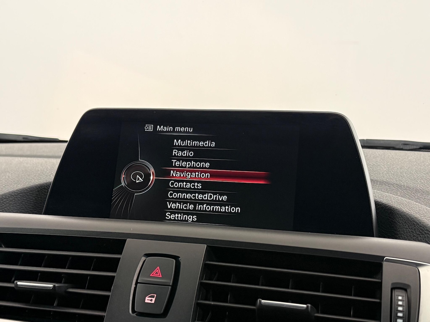 Used BMW 1 Series 2017 for sale - 77029777: Photo 33