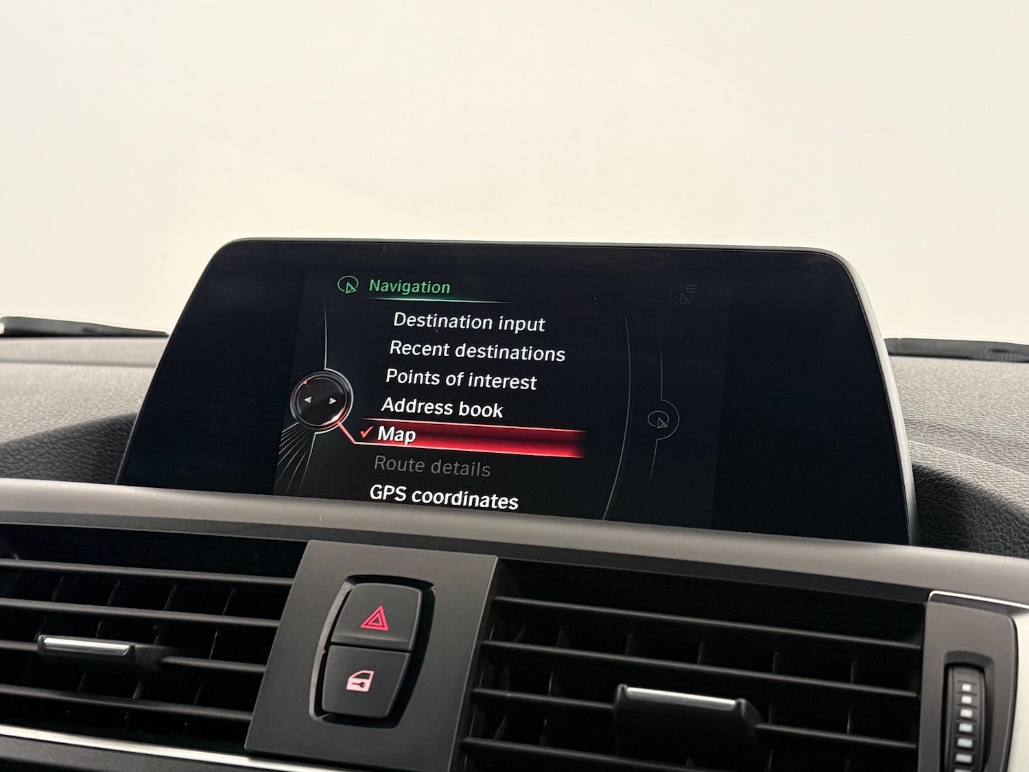 Used BMW 1 Series 2017 for sale - 77029777: Photo 38