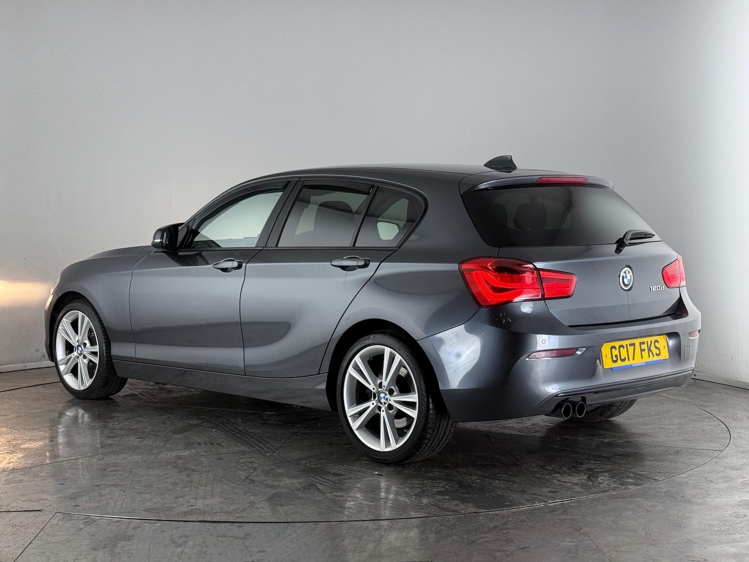 Used BMW 1 Series 2017 for sale - 77029777: Photo 5
