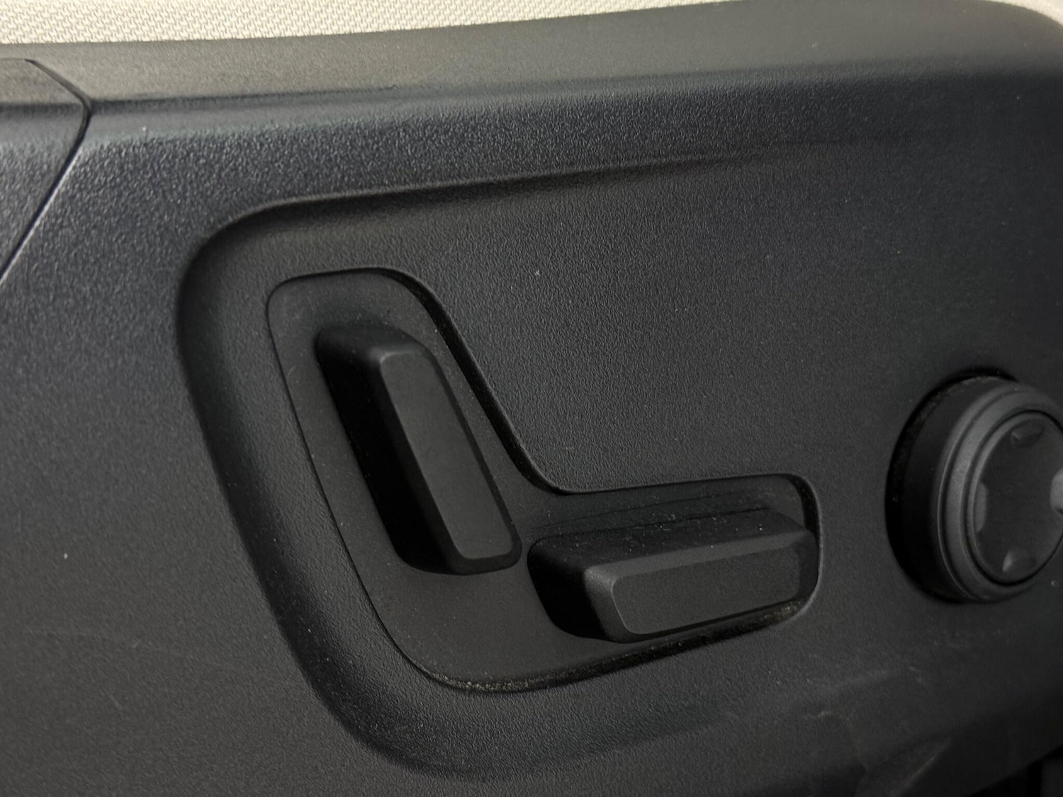 Used Volvo XC40 2020 for sale - 78048337: Photo 13