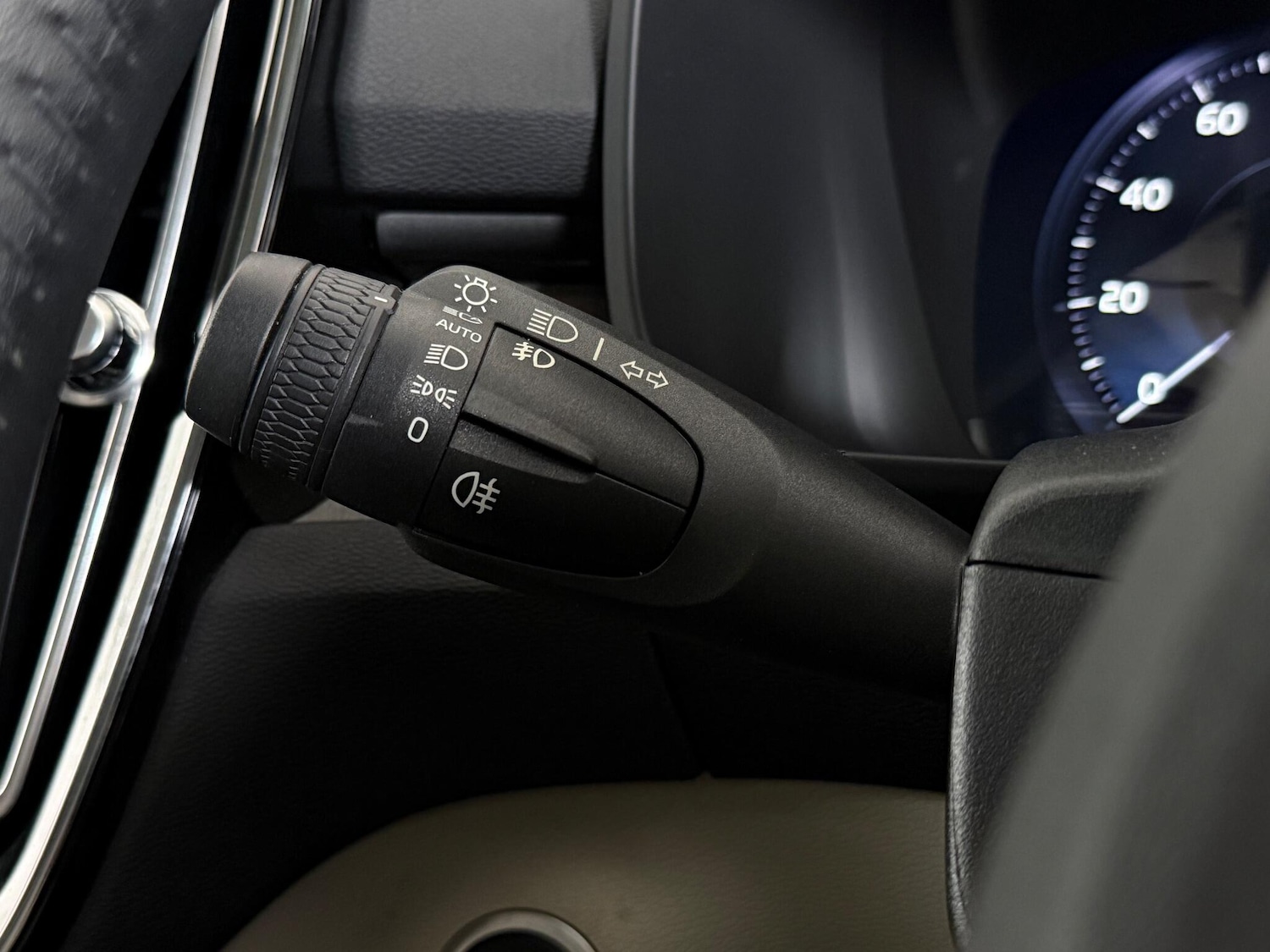 Used Volvo XC40 2020 for sale - 78048337: Photo 21