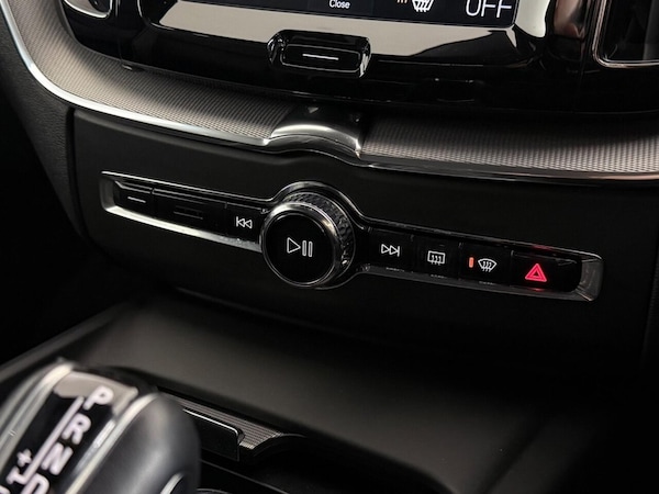 Used Volvo XC60 2020 for sale - 76303867: Photo 42