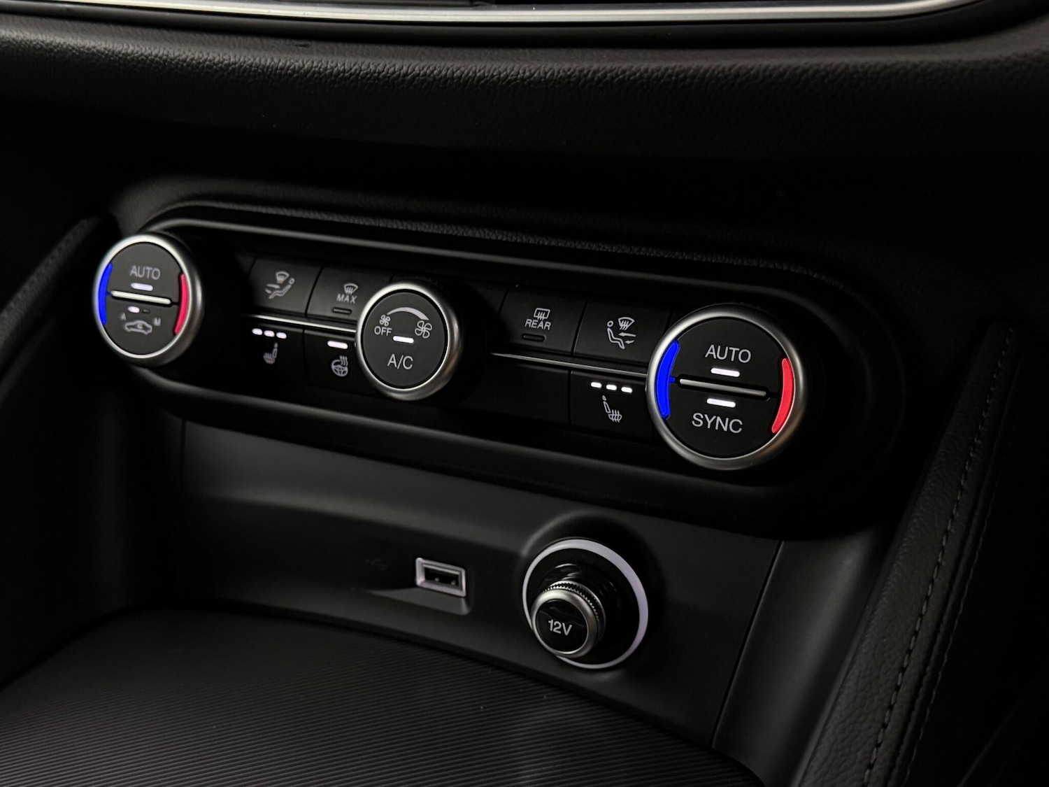 Used Alfa Romeo Stelvio 2021 for sale - 76467204: Photo 48