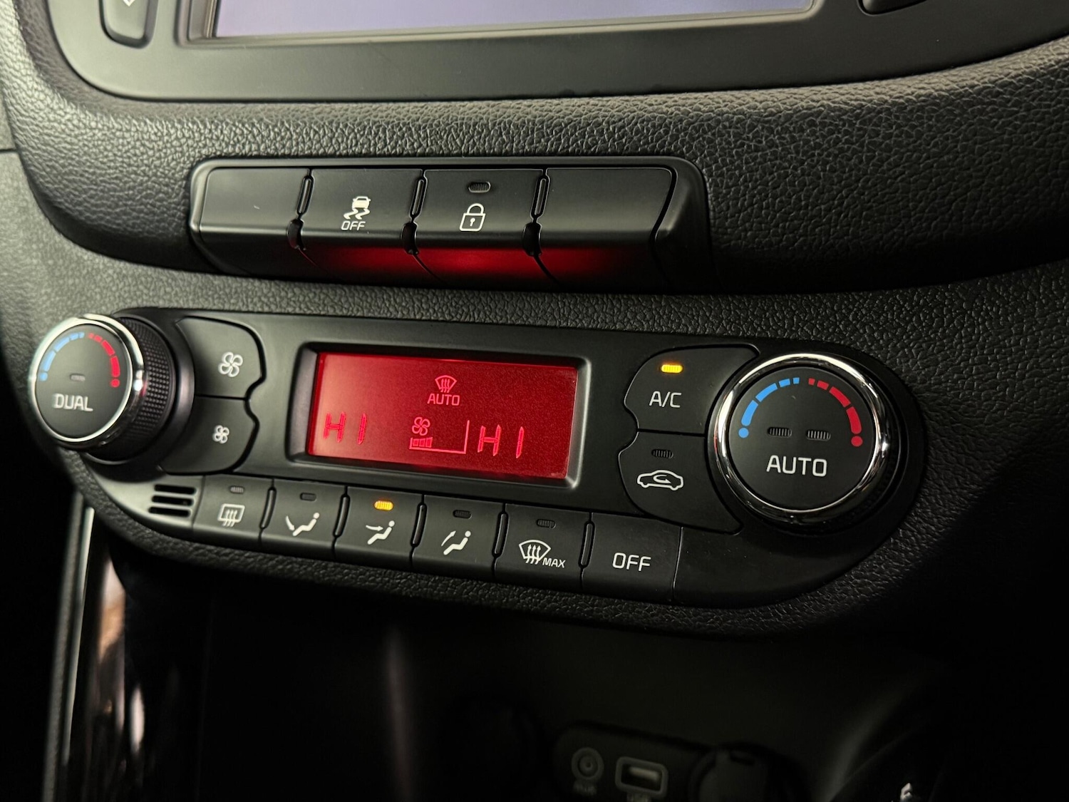 Used Kia Ceed 2018 for sale - 77182884: Photo 27