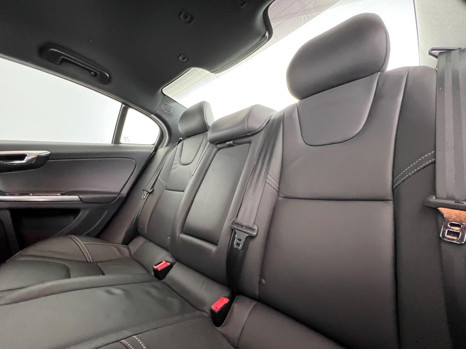 Used Volvo S60 2018 for sale - 77244136: Photo 13