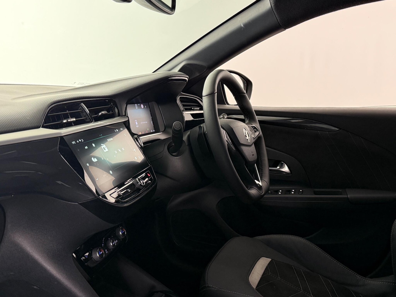 Used Vauxhall Corsa 2024 for sale - 77222410: Photo 11