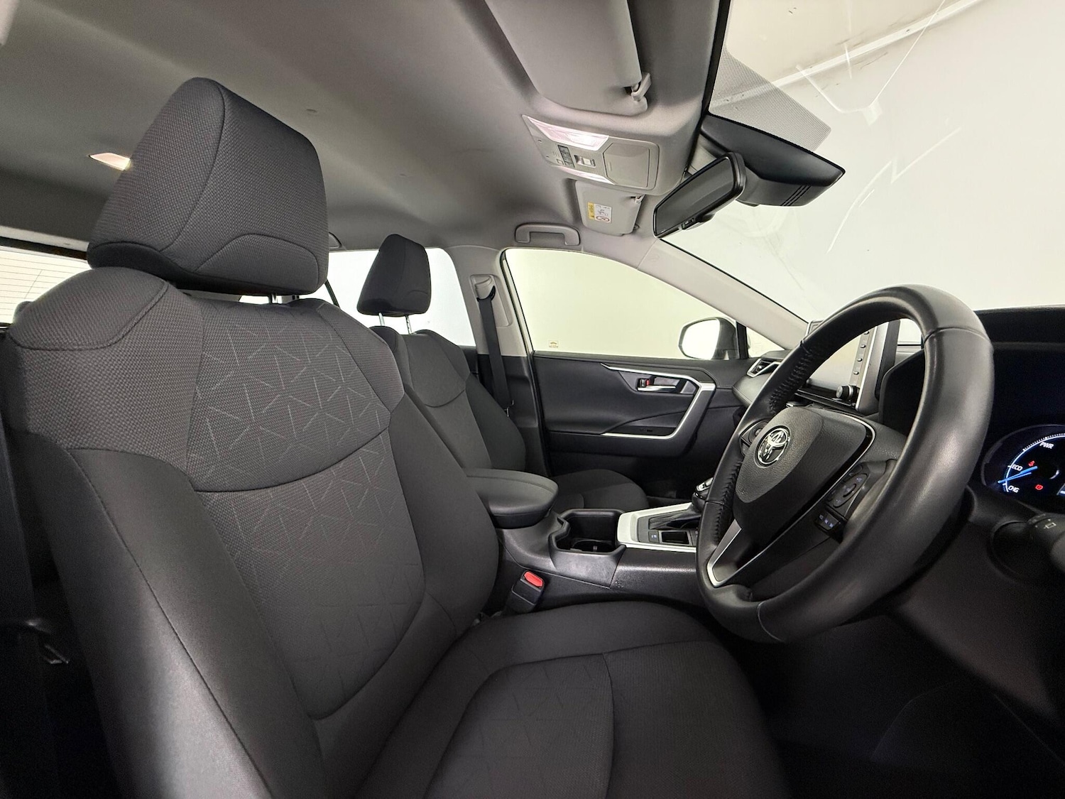 Used Toyota RAV4 2022 for sale - 77221918: Photo 12