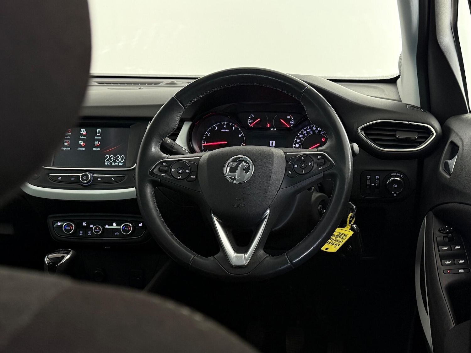 Used Vauxhall Crossland 2021 for sale - 77243619: Photo 17