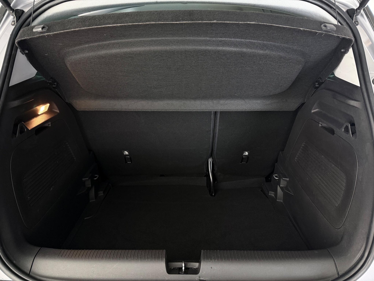 Used Vauxhall Crossland 2021 for sale - 77243619: Photo 8