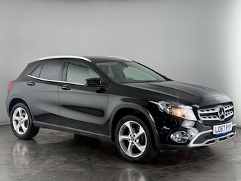 Mercedes-Benz - GLA