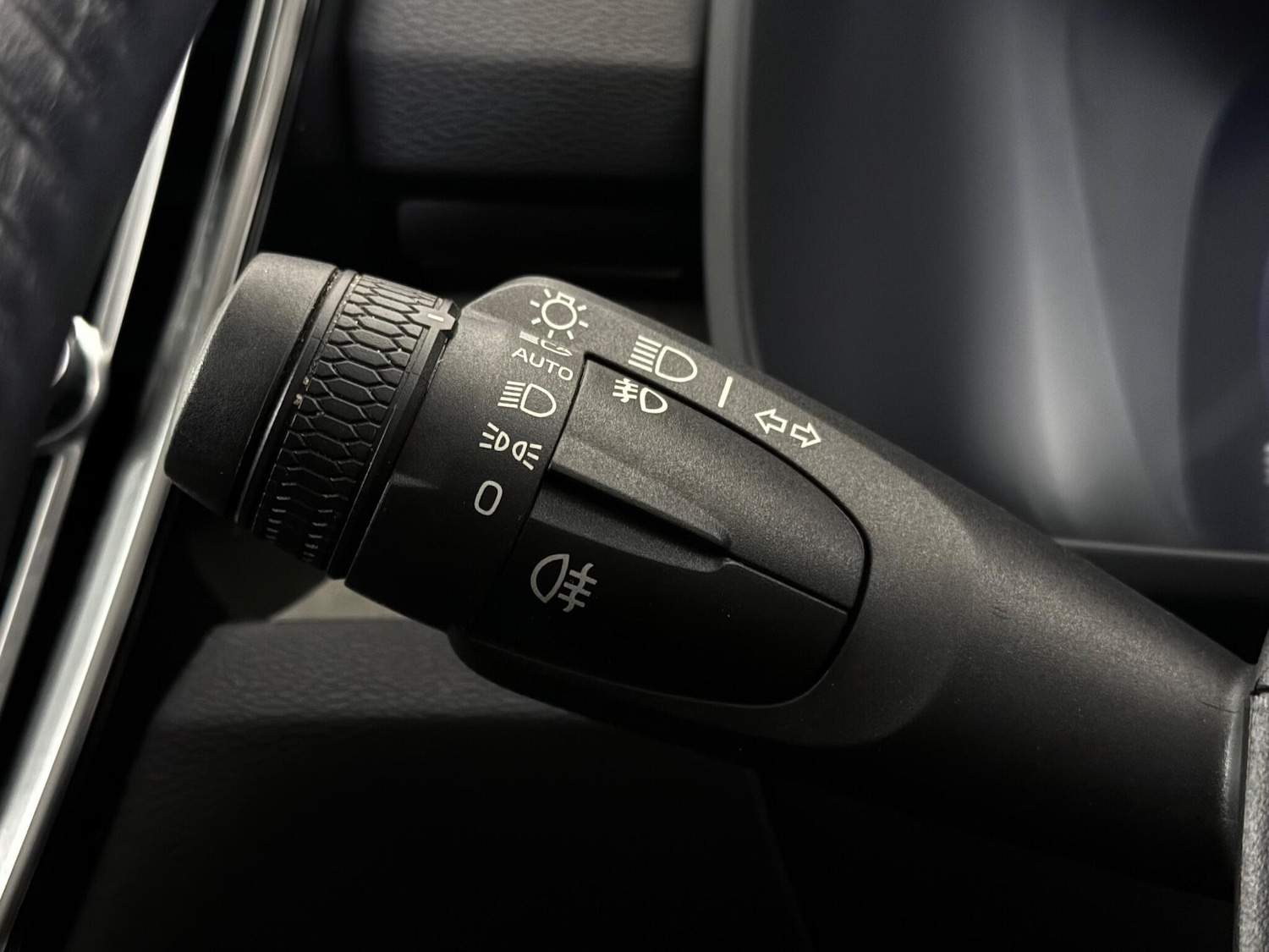 Used Volvo XC40 2020 for sale - 77246819: Photo 22