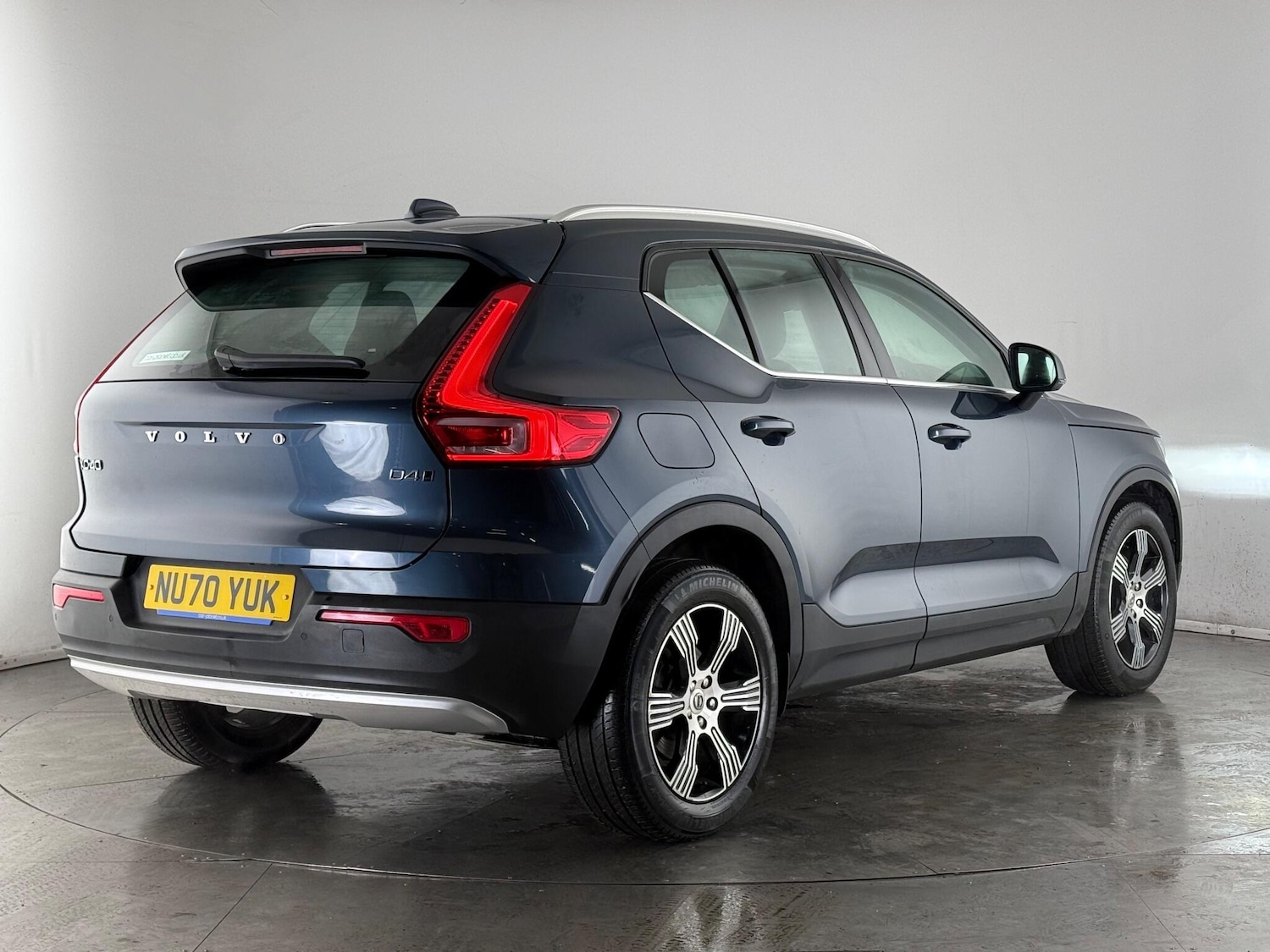 Used Volvo XC40 2020 for sale - 77246819: Photo 4