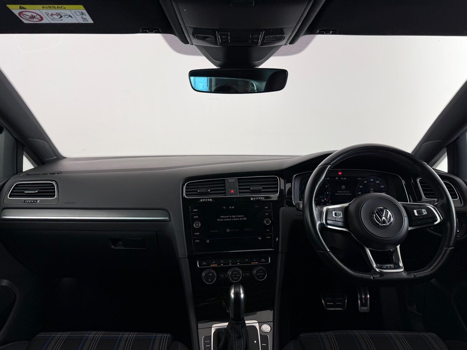 Used Volkswagen Golf 2020 for sale - 77247163: Photo 15