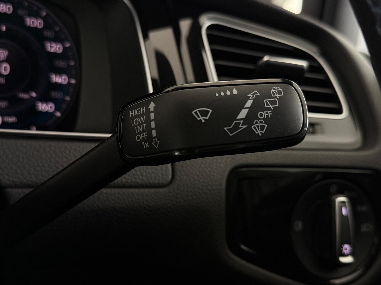 Used Volkswagen Golf 2020 for sale - 77247163: Photo 20