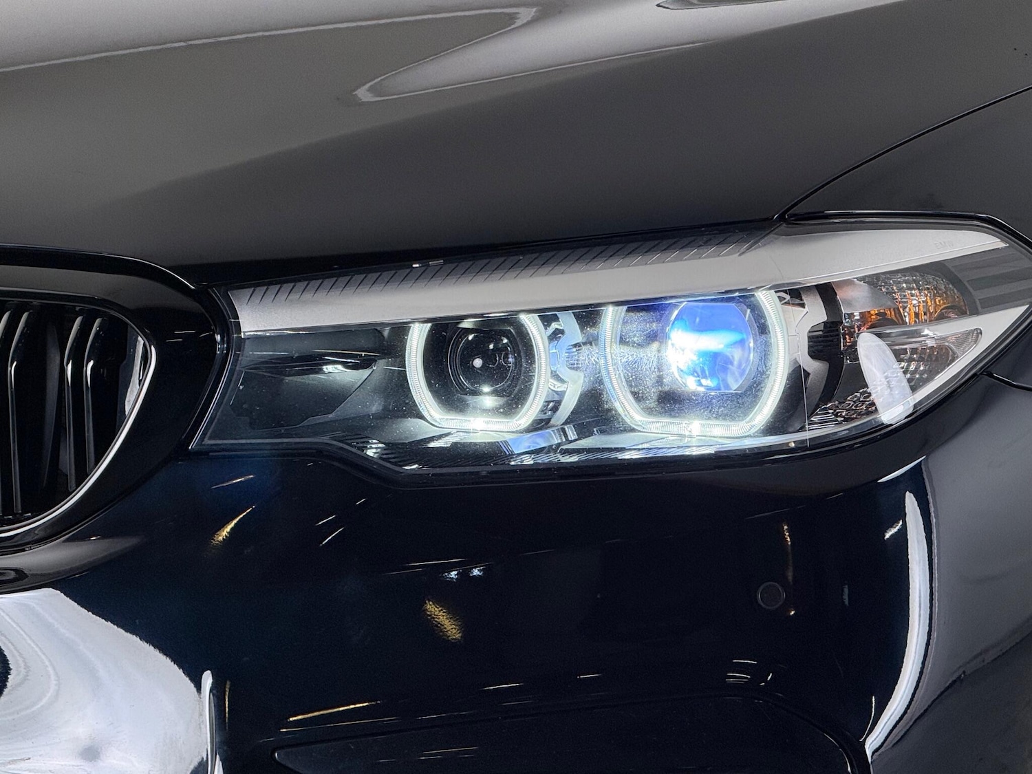 Used BMW 5 Series for sale - 77029061: Photo 8