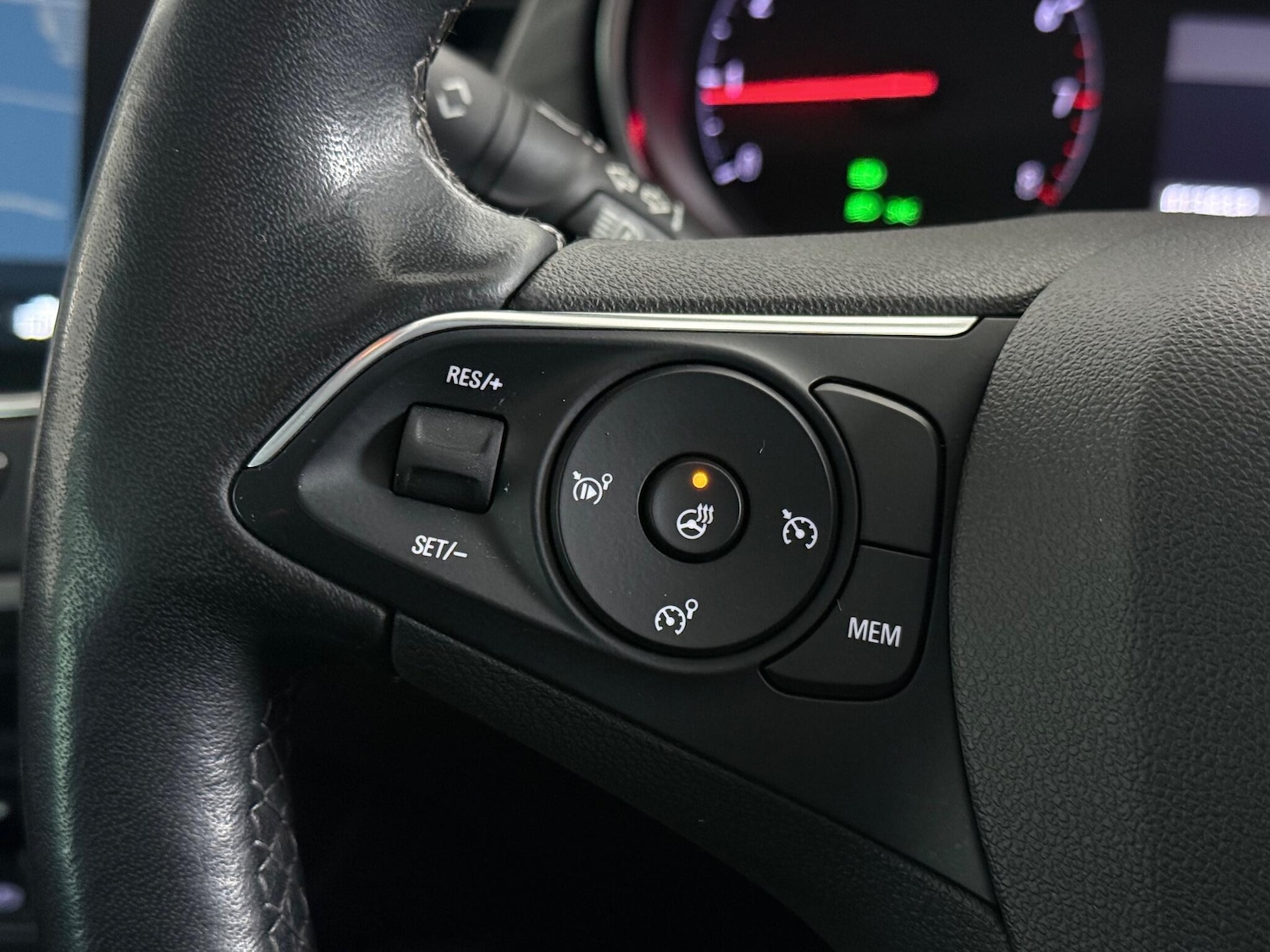 Used Vauxhall Crossland 2022 for sale - 77246231: Photo 18