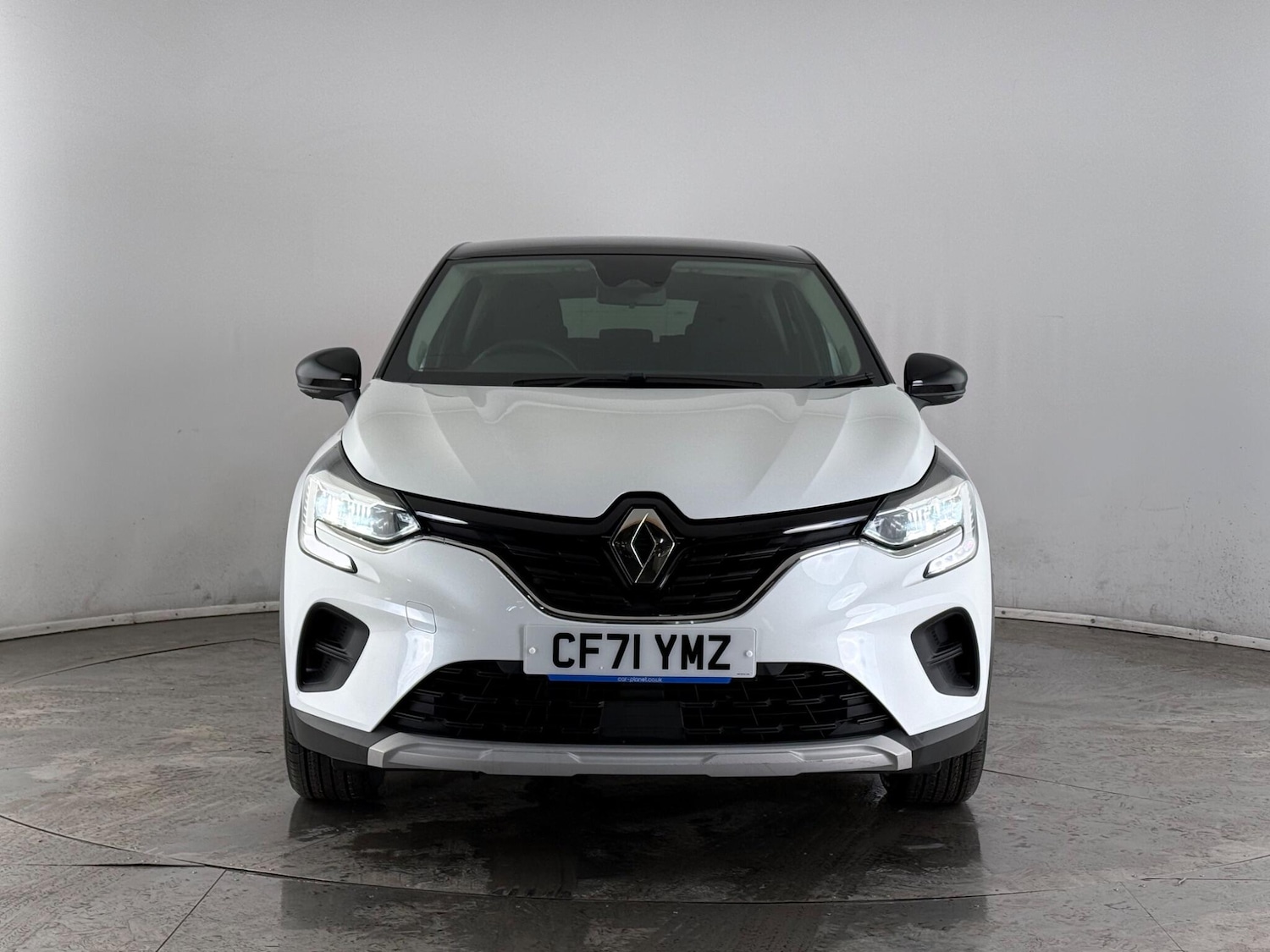 Used Renault Captur 2022 for sale - 77525202: Photo 2