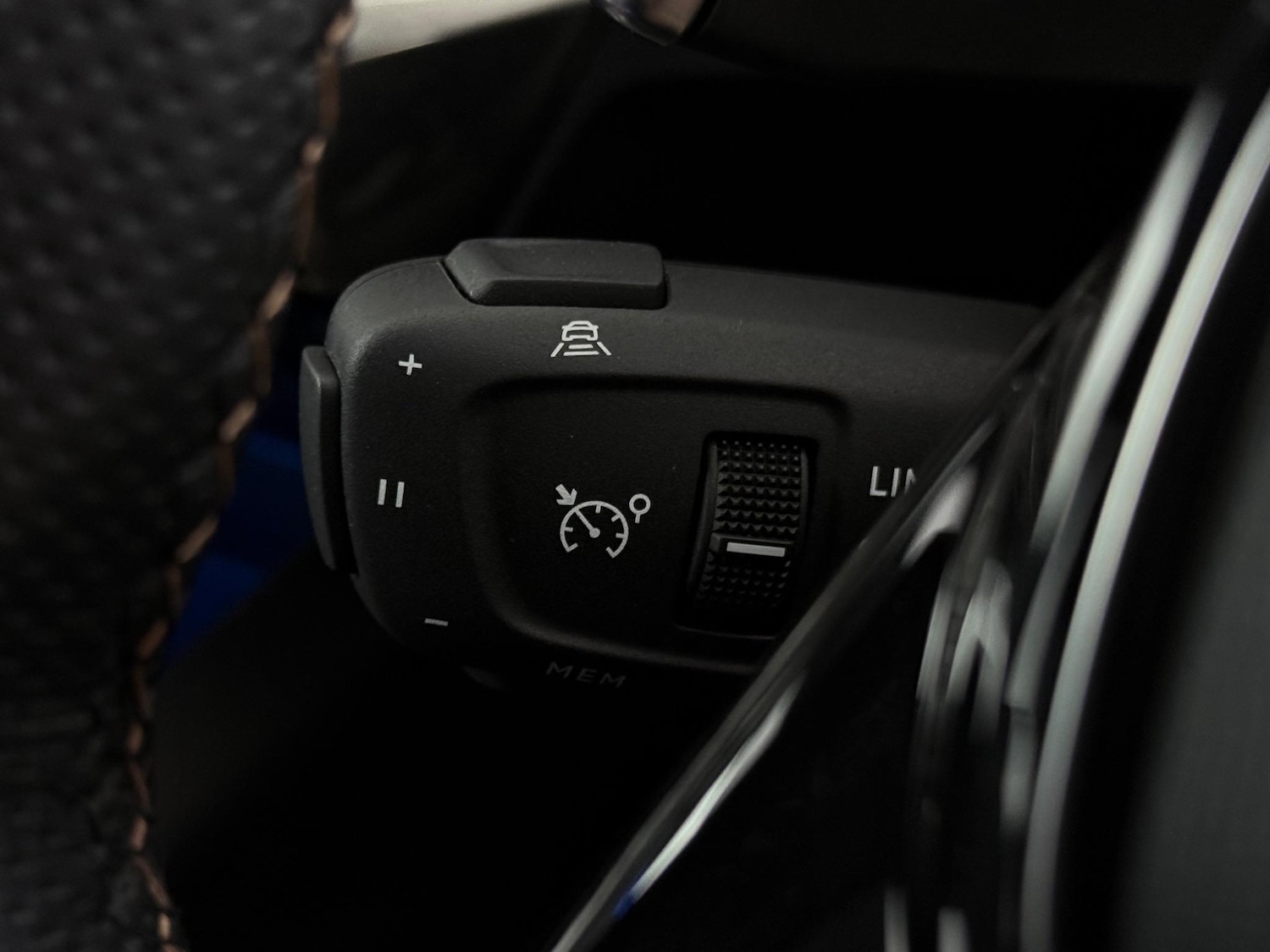 Used Peugeot 3008 2023 for sale - 77182776: Photo 21