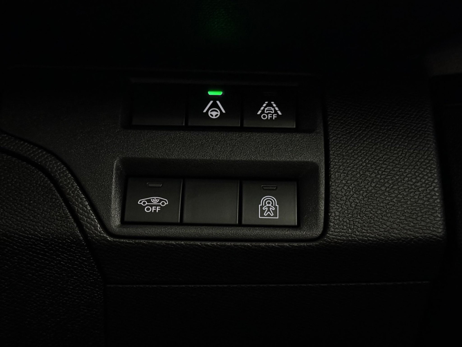 Used Peugeot 3008 2023 for sale - 77182776: Photo 33