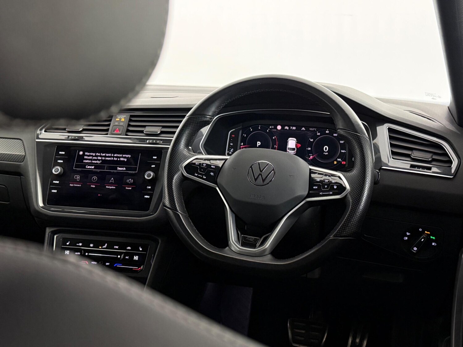 Used Volkswagen Tiguan Allspace 2023 for sale - 77873120: Photo 18