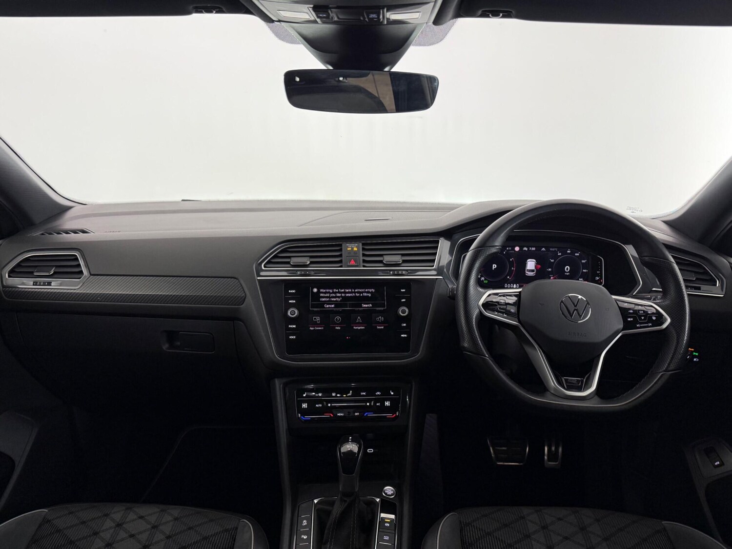 Used Volkswagen Tiguan Allspace 2023 for sale - 77873120: Photo 20