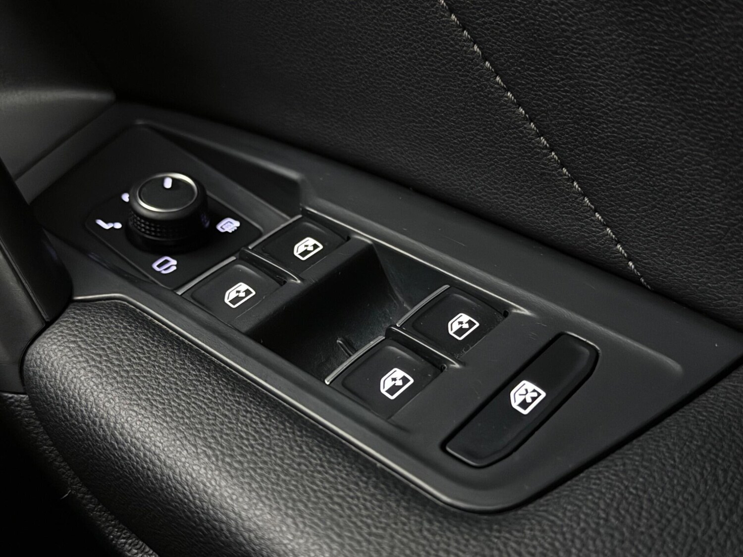 Used Volkswagen Tiguan Allspace 2023 for sale - 77873120: Photo 36