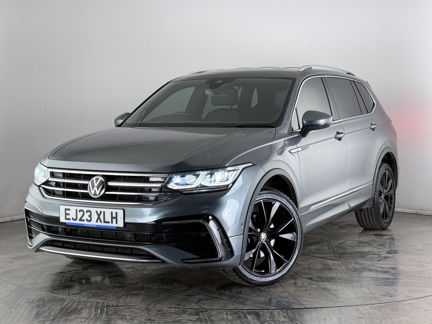 Used Volkswagen Tiguan Allspace 2023 for sale - 77873120: Photo 39