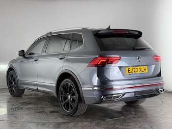 Used Volkswagen Tiguan Allspace 2023 for sale - 77873120: Photo