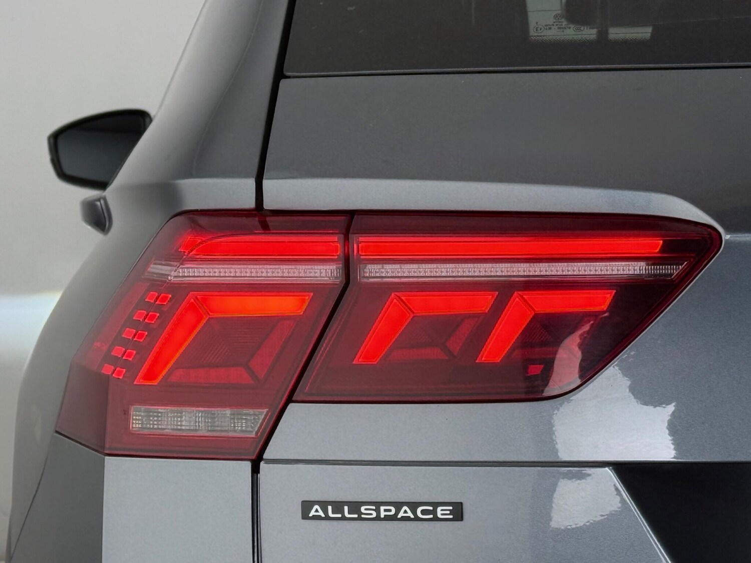 Used Volkswagen Tiguan Allspace 2023 for sale - 77873120: Photo 8