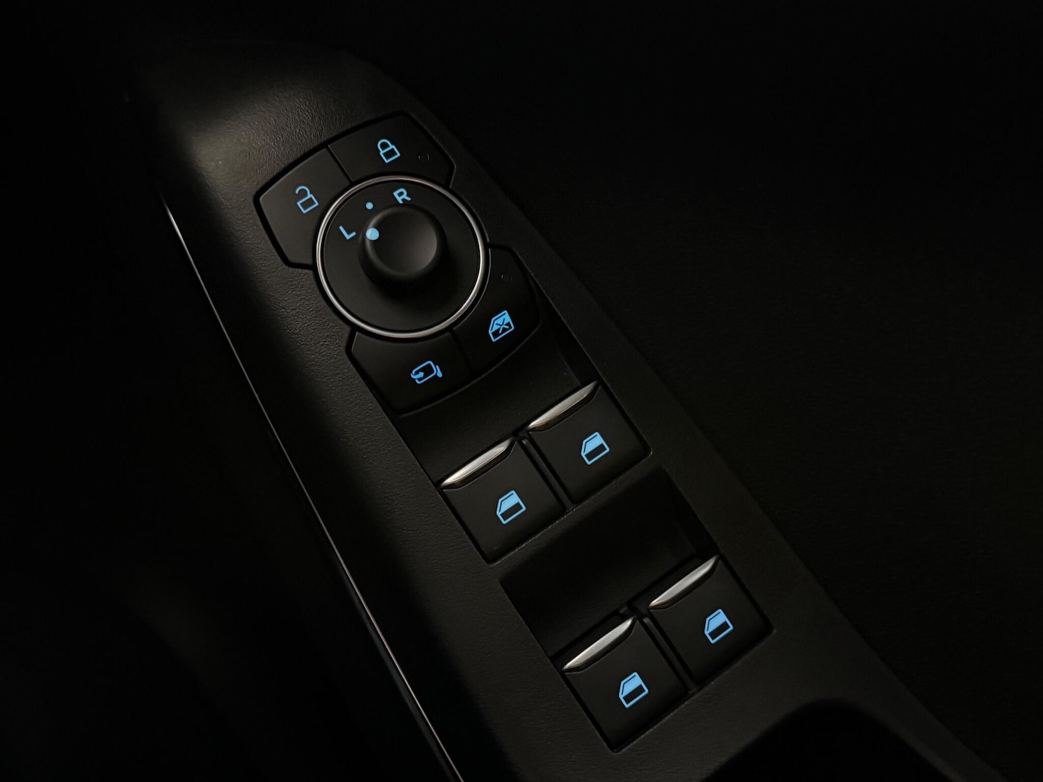 Used Ford Puma 2023 for sale - 77183018: Photo 32