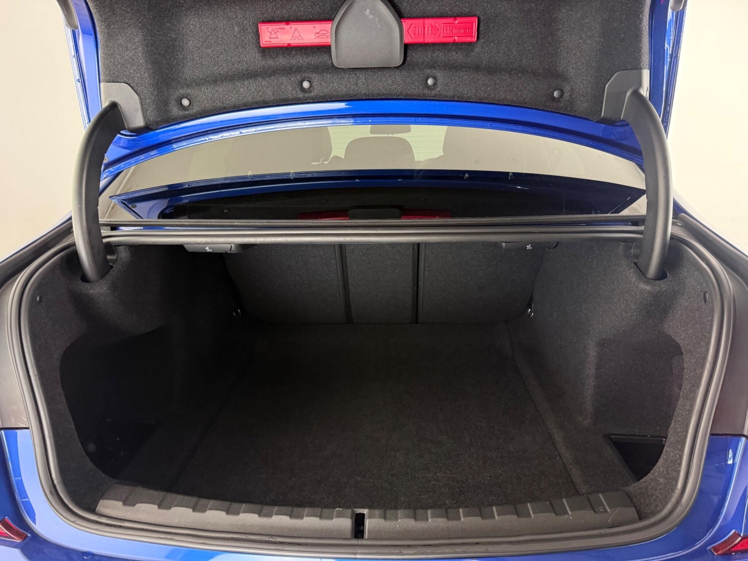 Used BMW 3 Series 2019 for sale - 77979783: Photo 10