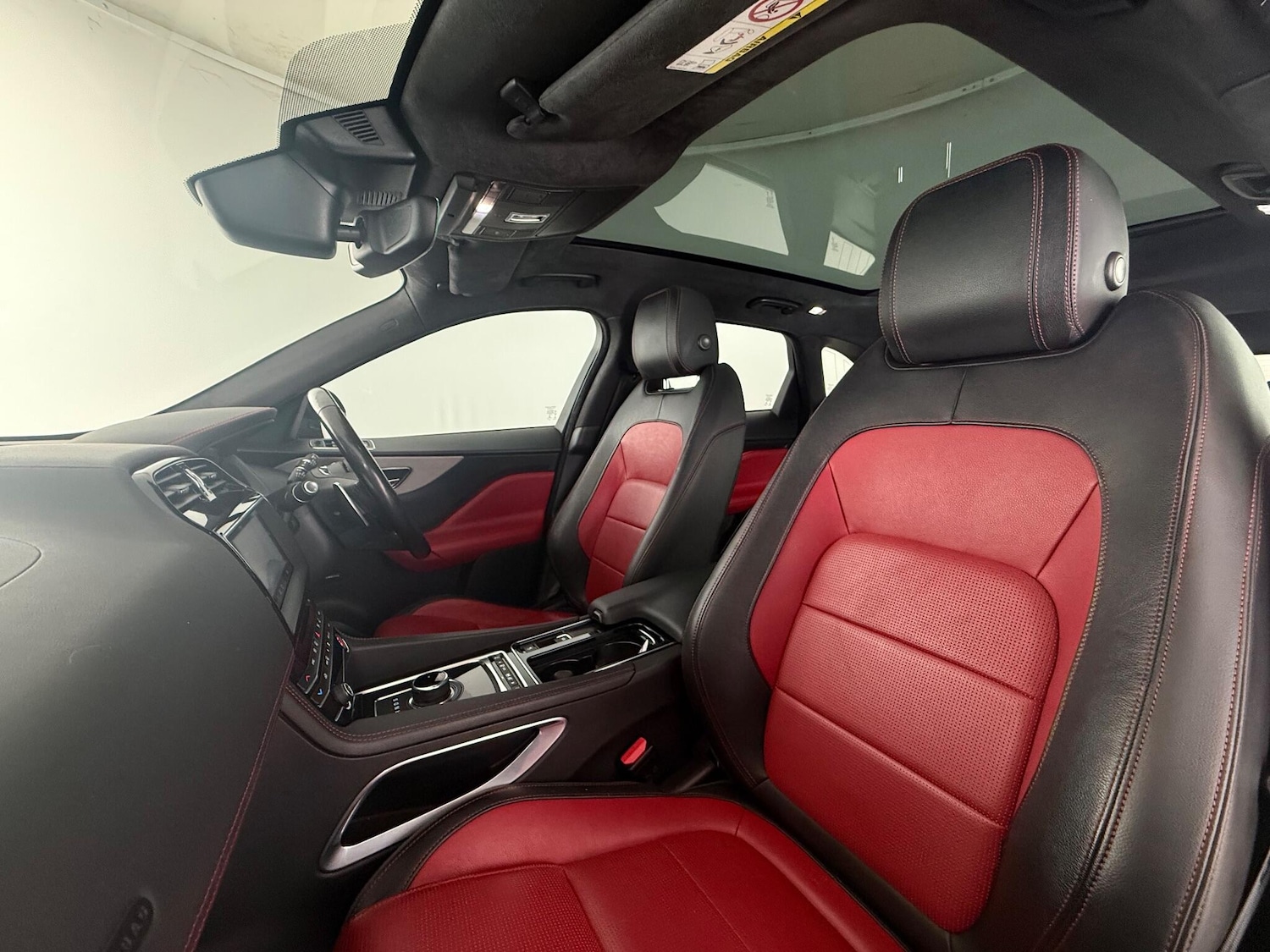 Used Jaguar F-Pace 2019 for sale - 77183025: Photo 15