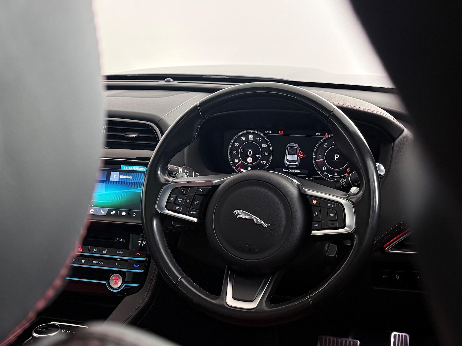 Used Jaguar F-Pace 2019 for sale - 77183025: Photo 18