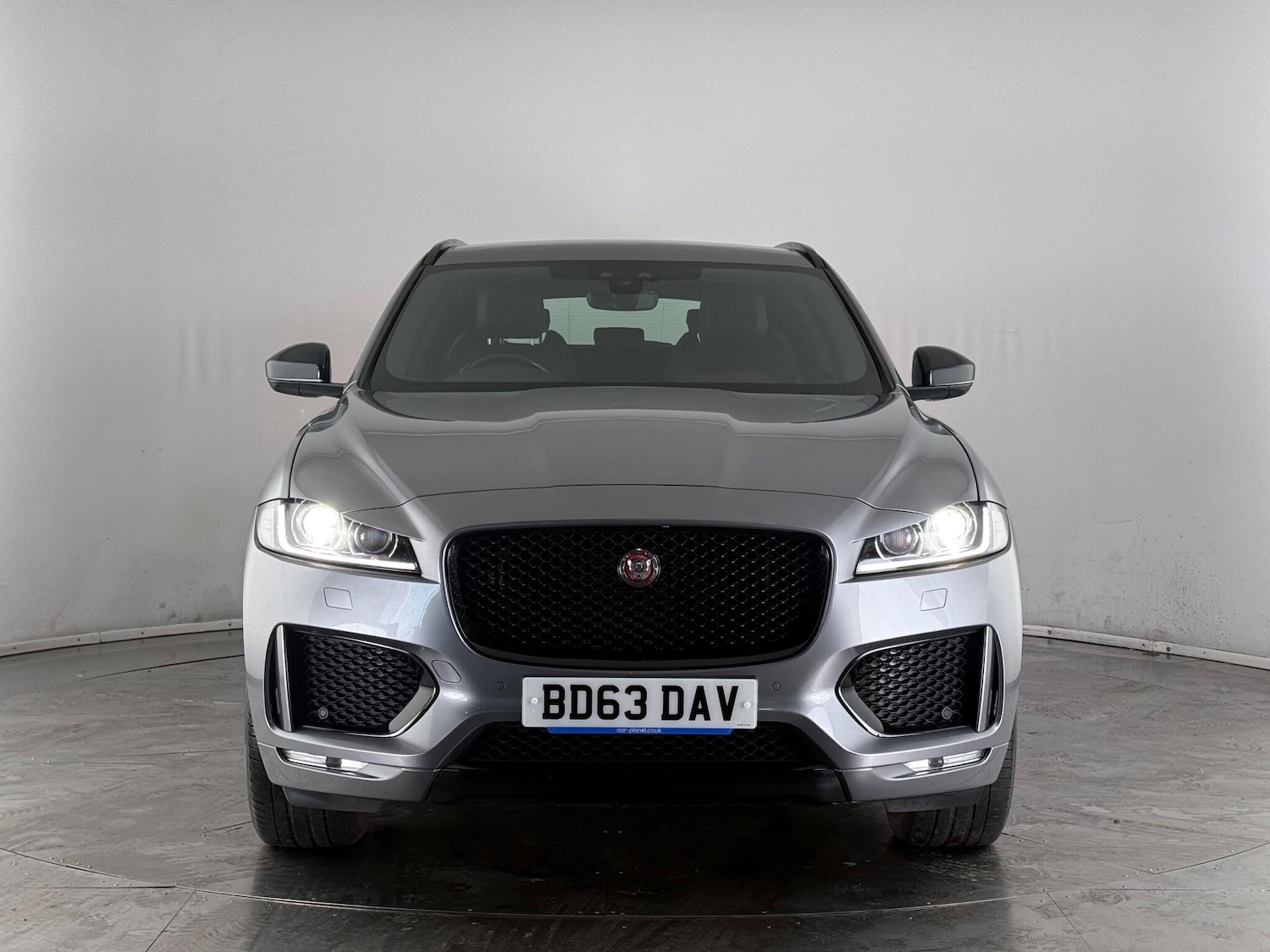 Used Jaguar F-Pace 2019 for sale - 77183025: Photo 5