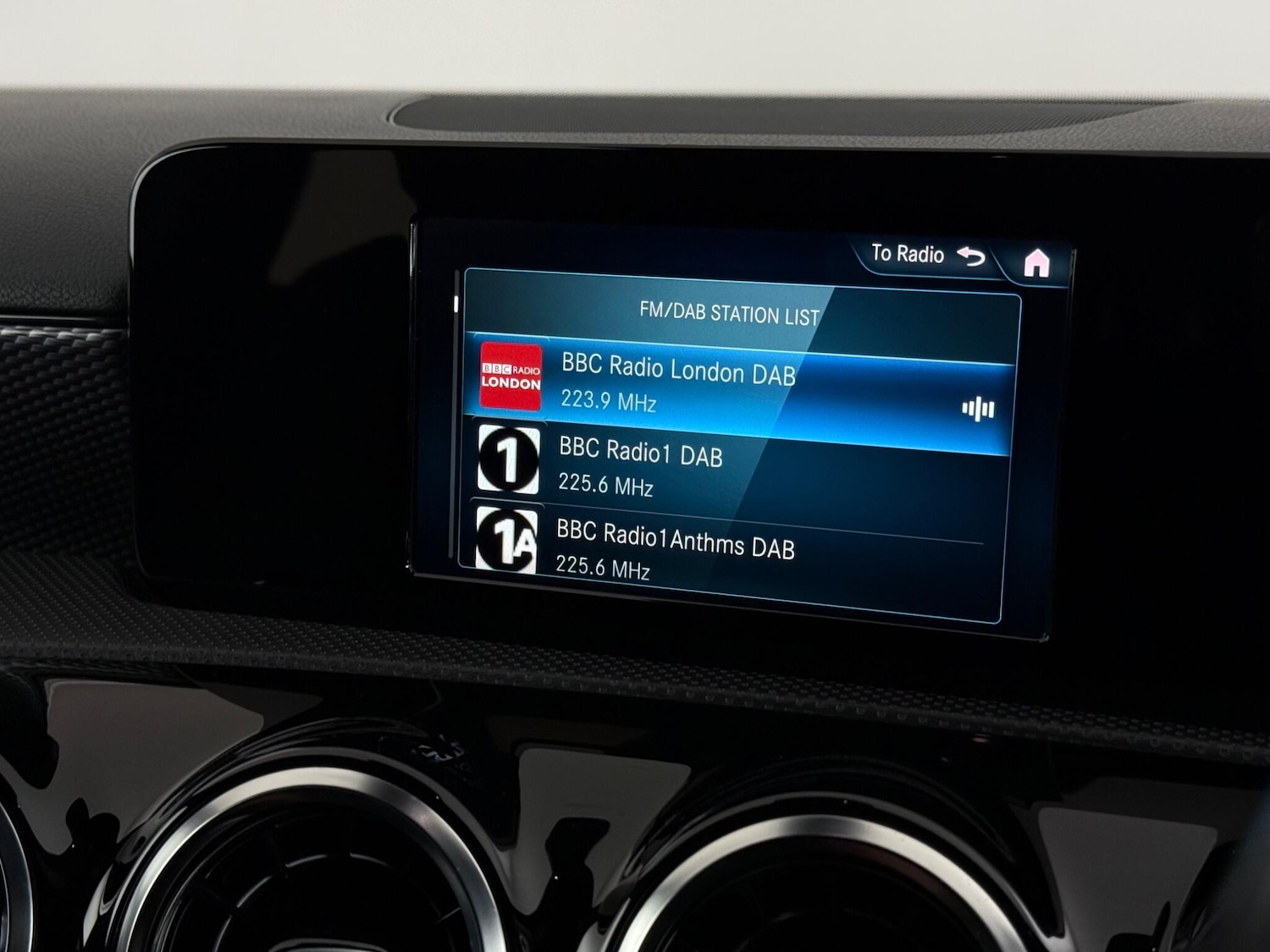 Used Mercedes-Benz A-Class 2019 for sale - 77260515: Photo 27