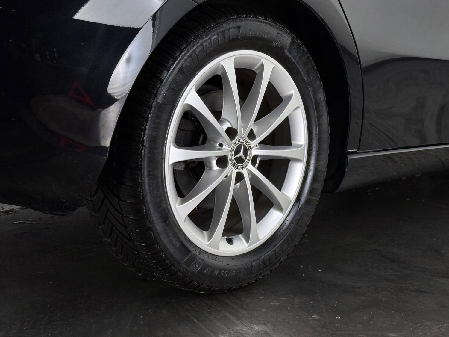 Used Mercedes-Benz A-Class 2019 for sale - 77260515: Photo 9