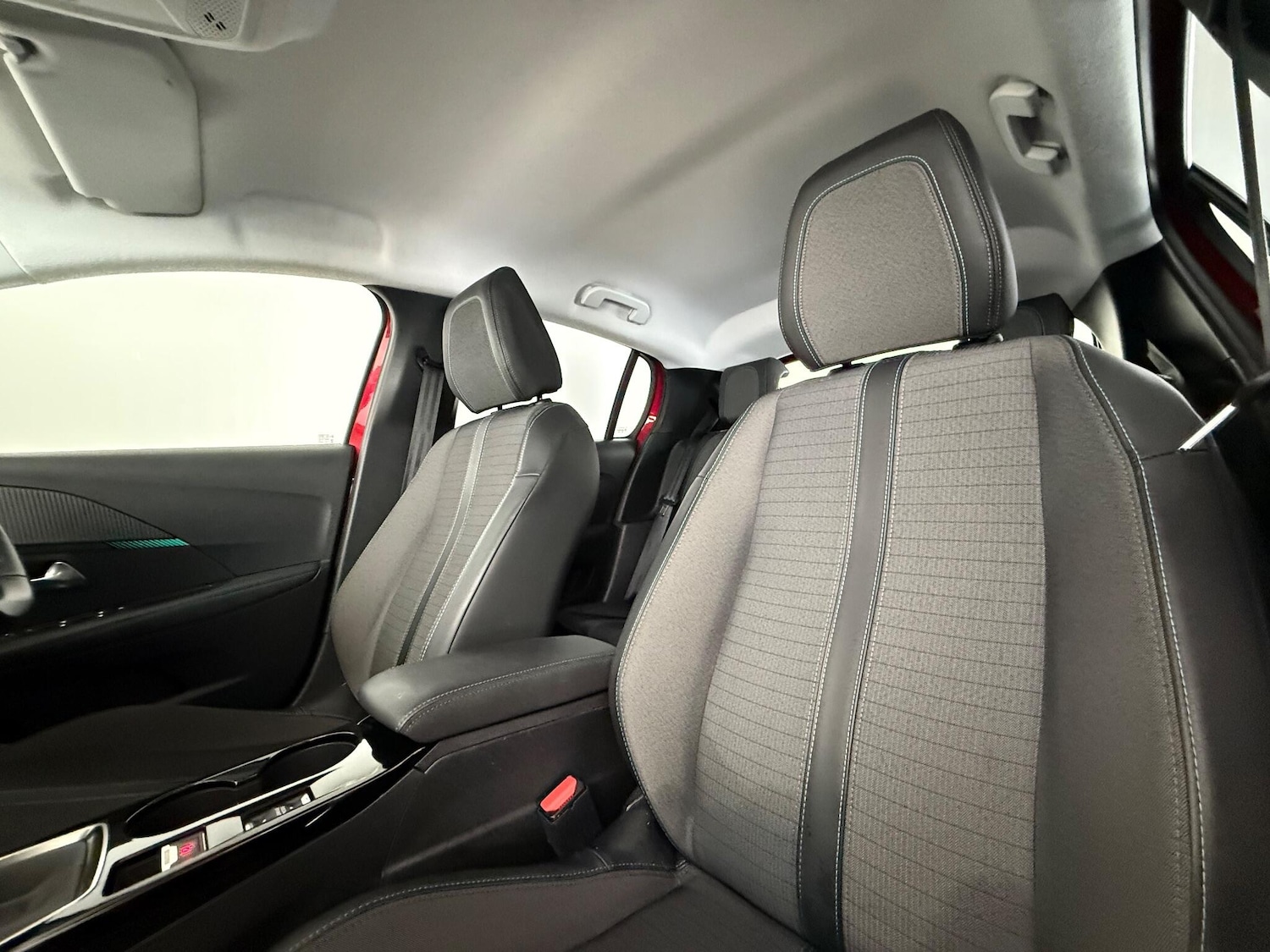 Used Peugeot 208 2020 for sale - 76466932: Photo 16